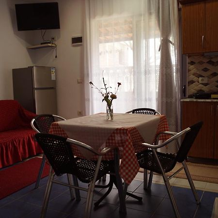Villa Duka Vlorë Exteriör bild